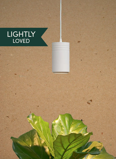 White Soltech Aspect Gen 2 on a brown background with 'Lightly Loved' text.