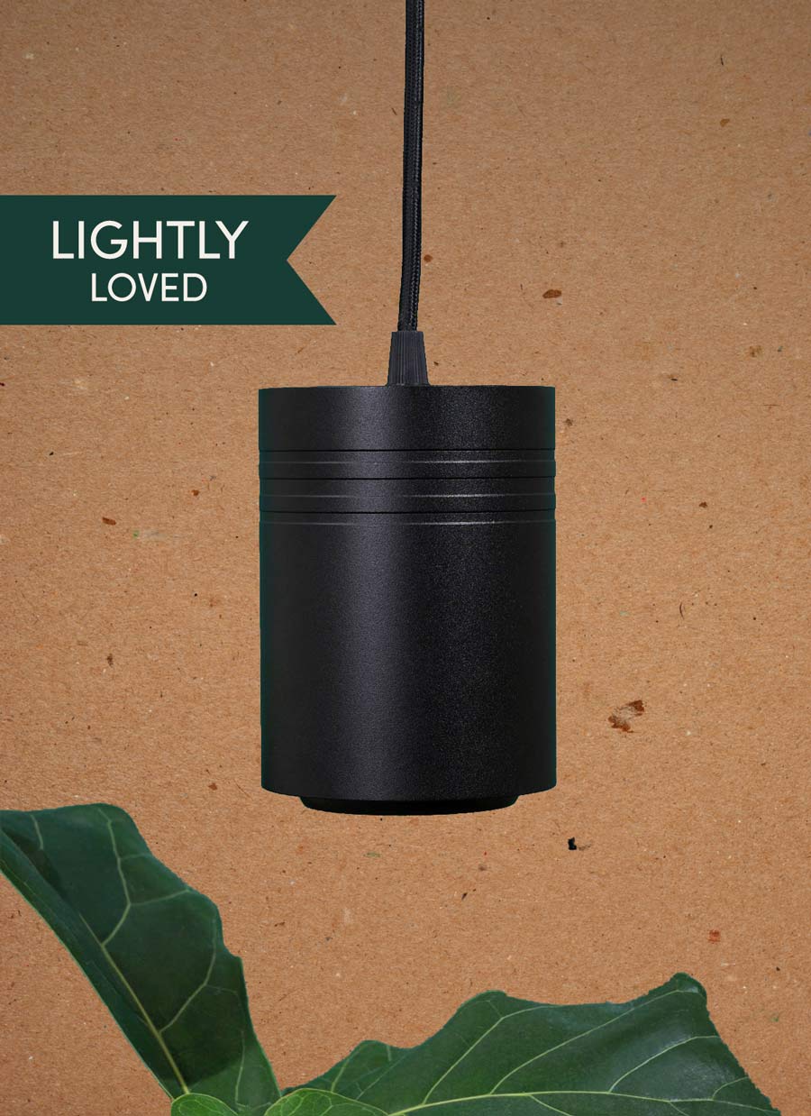 Lampe de culture LED Aspect ™ remise à neuf - Légèrement aimée